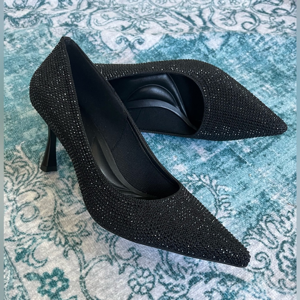 Cosy Island Black Diamond Pointed Toe Heels - 8